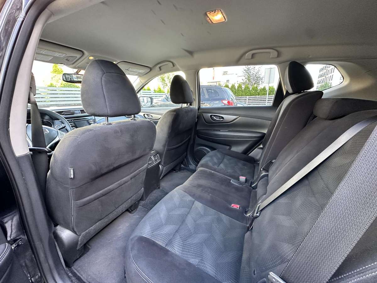 Nissan X-Trail - 10
