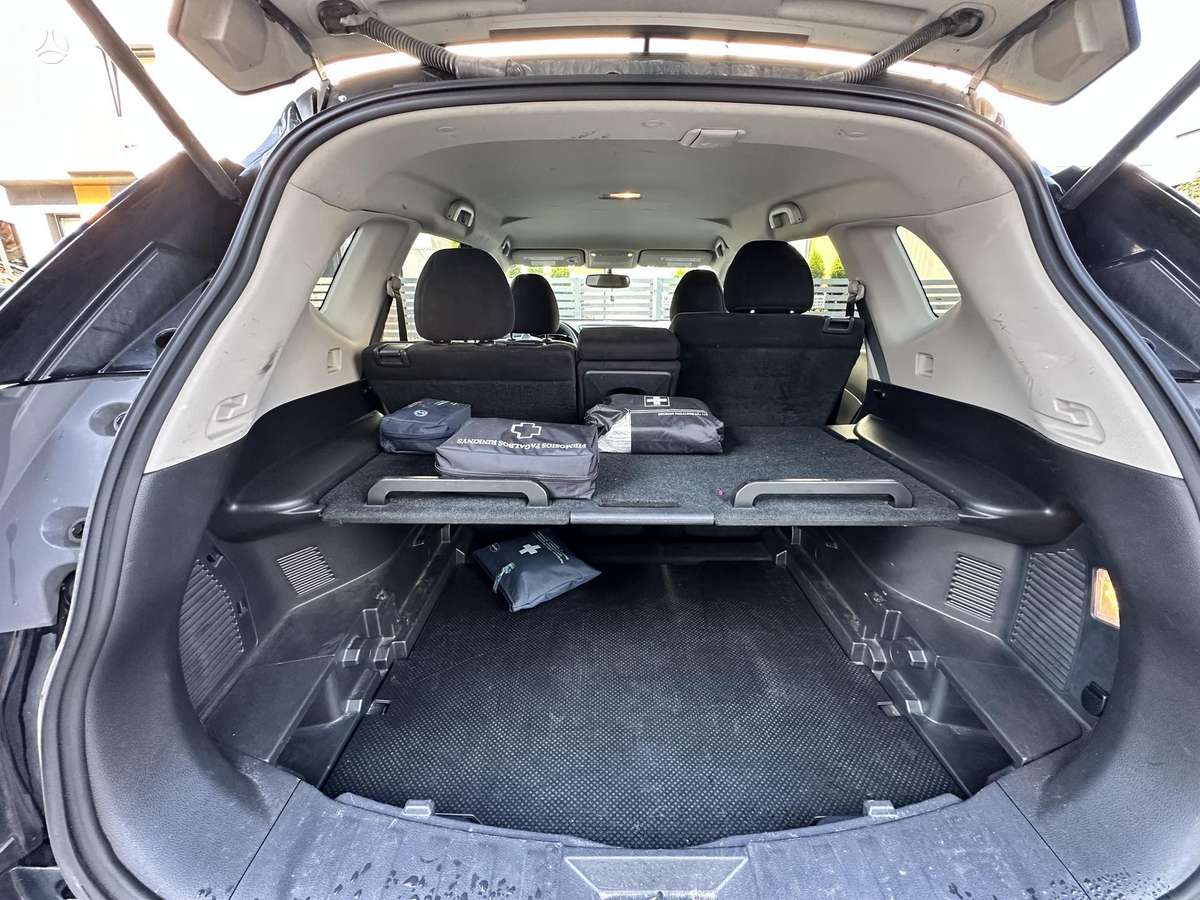 Nissan X-Trail - 11