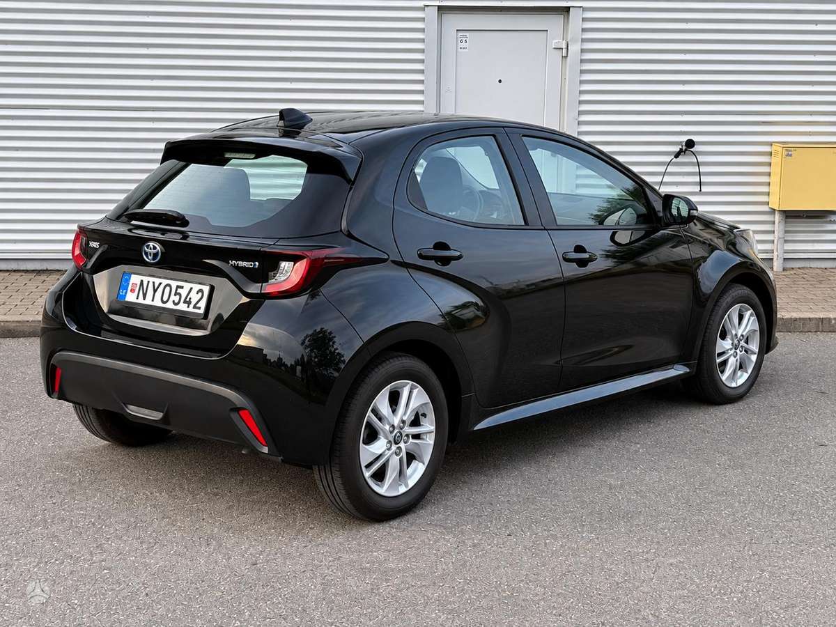 Toyota Yaris - 3