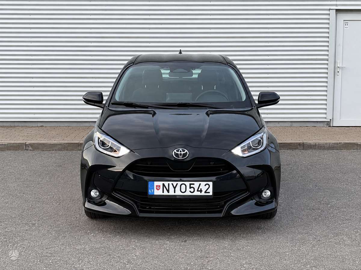 Toyota Yaris - 5