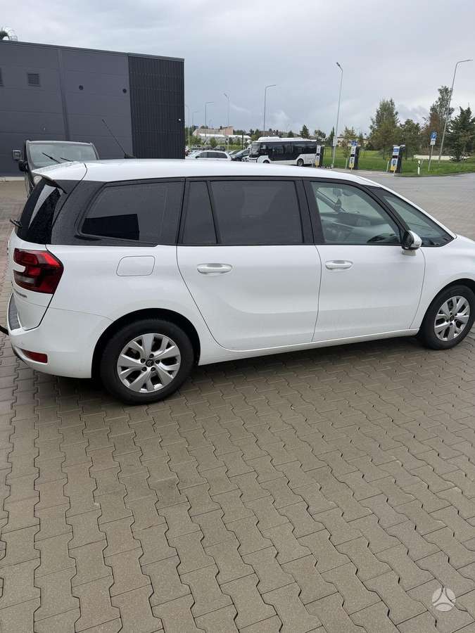 Citroën Grand C4 SpaceTourer - 4