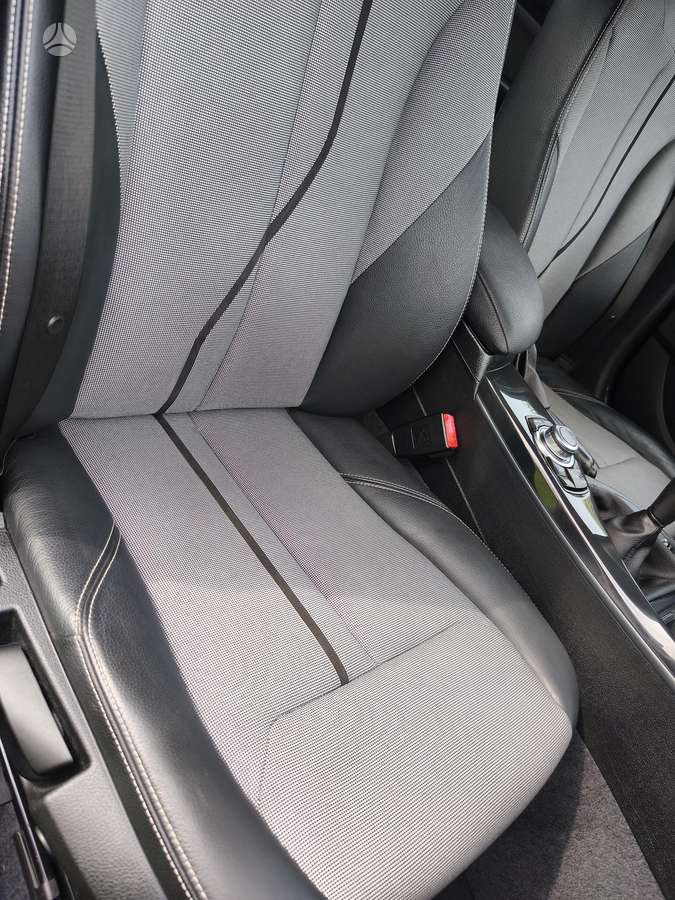 BMW 120 - 12