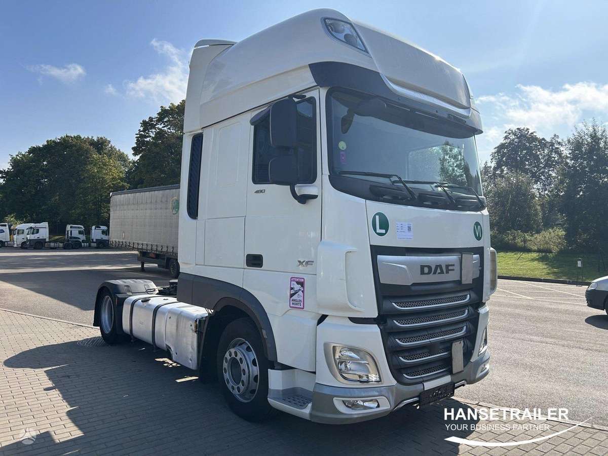 DAF XF 106.480 Mega Low Deck, double sleeper