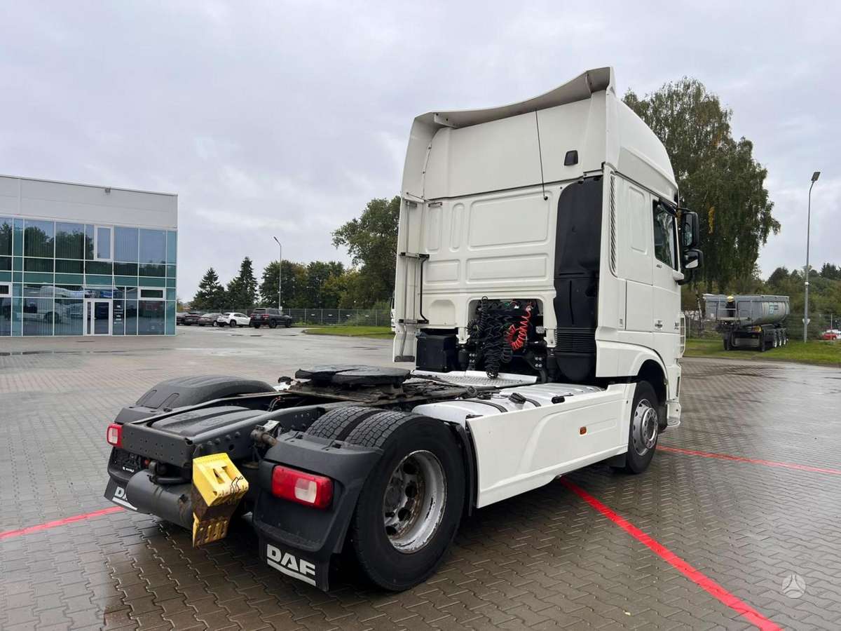 DAF XF 106.460, double sleeper