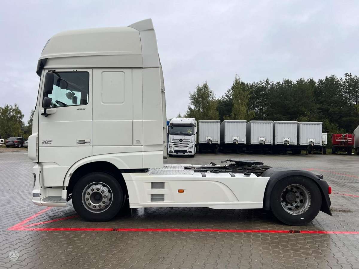 DAF XF 106.460, double sleeper