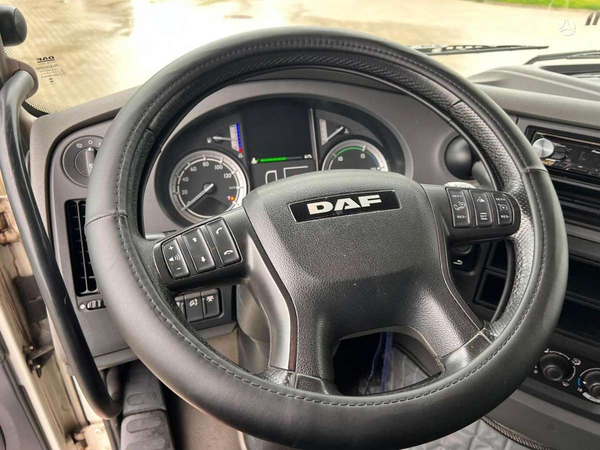 DAF XF 106.460, double sleeper