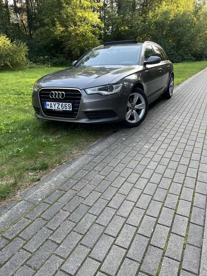Audi A6 - 1