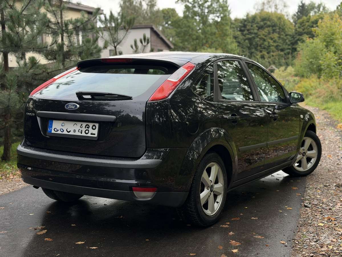 Ford Focus - 2