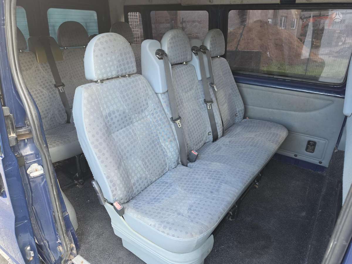 Ford Transit - 10