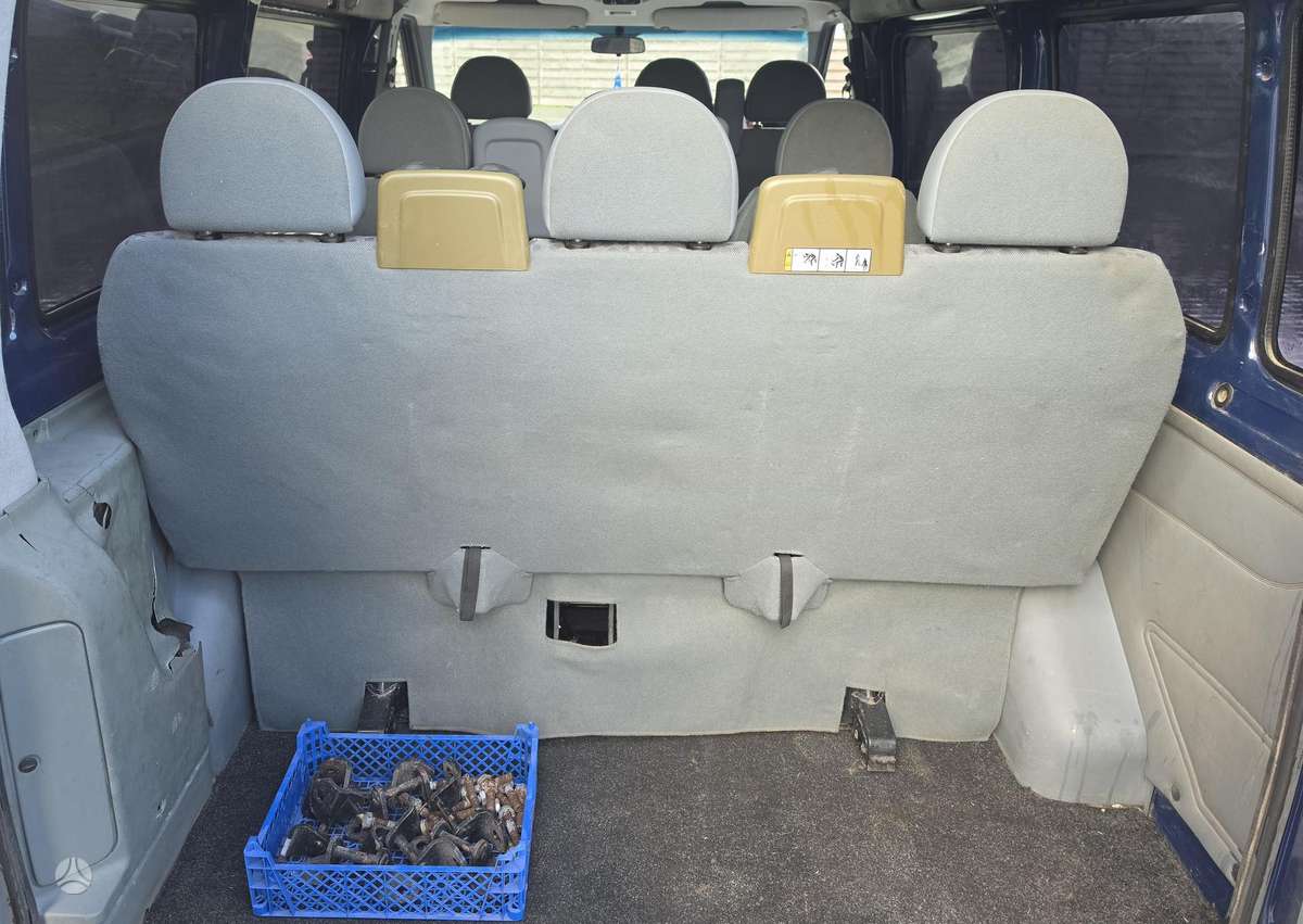 Ford Transit - 12