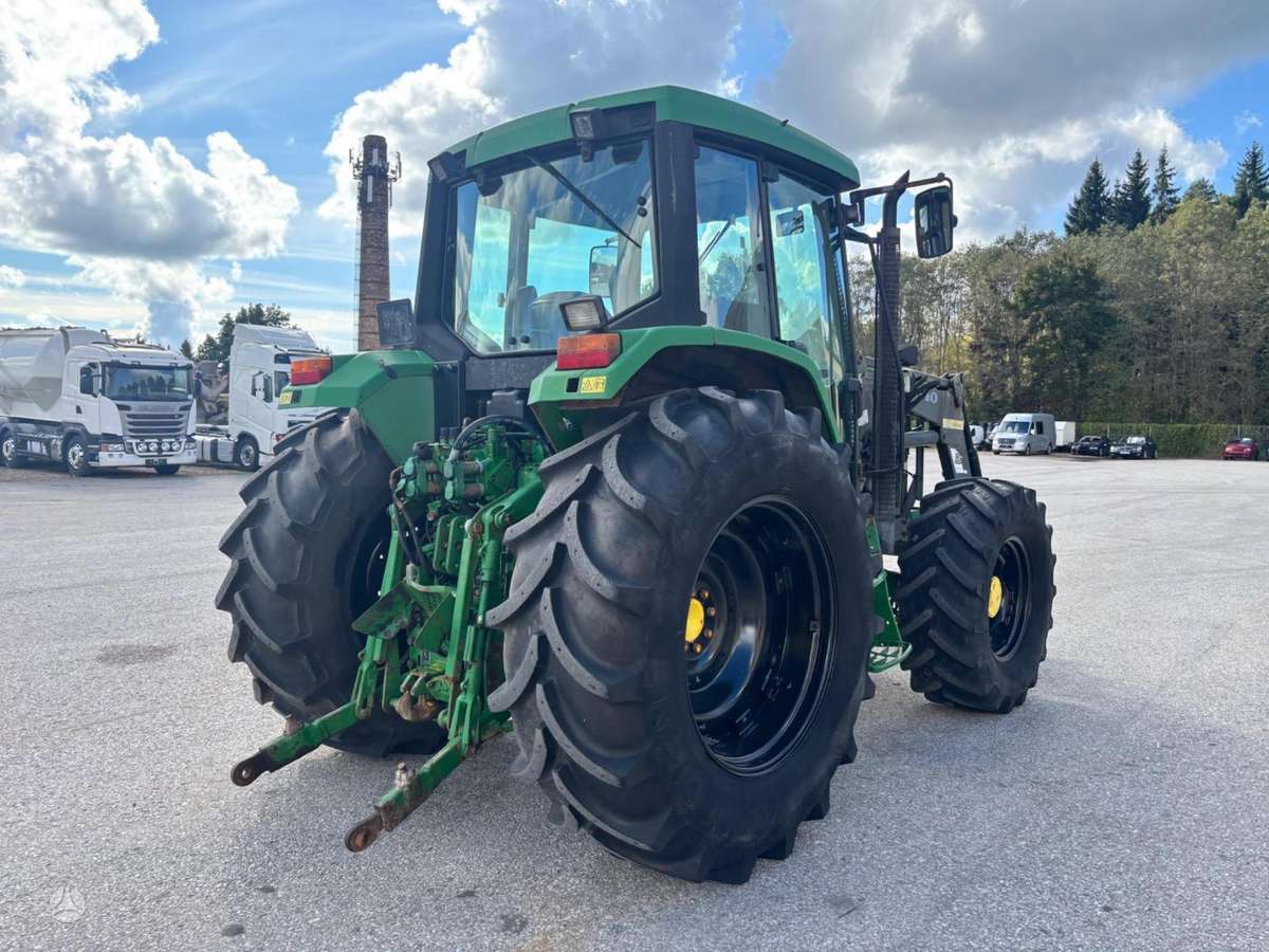 John Deere 6210, tractors