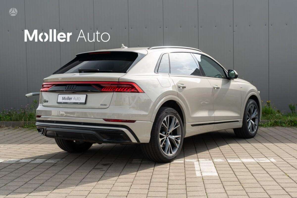Audi Q8 - 6