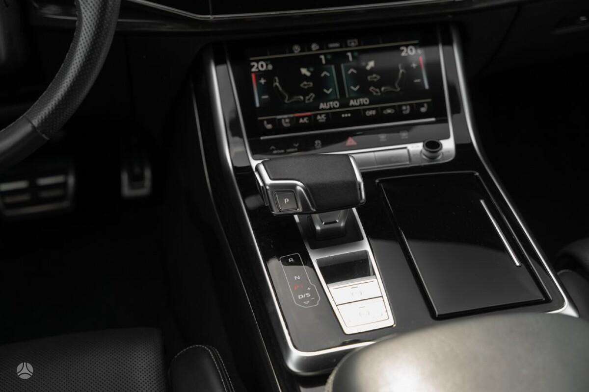 Audi Q8 - 9