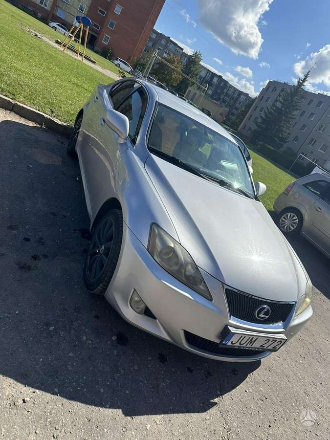 Lexus IS 220 - 3