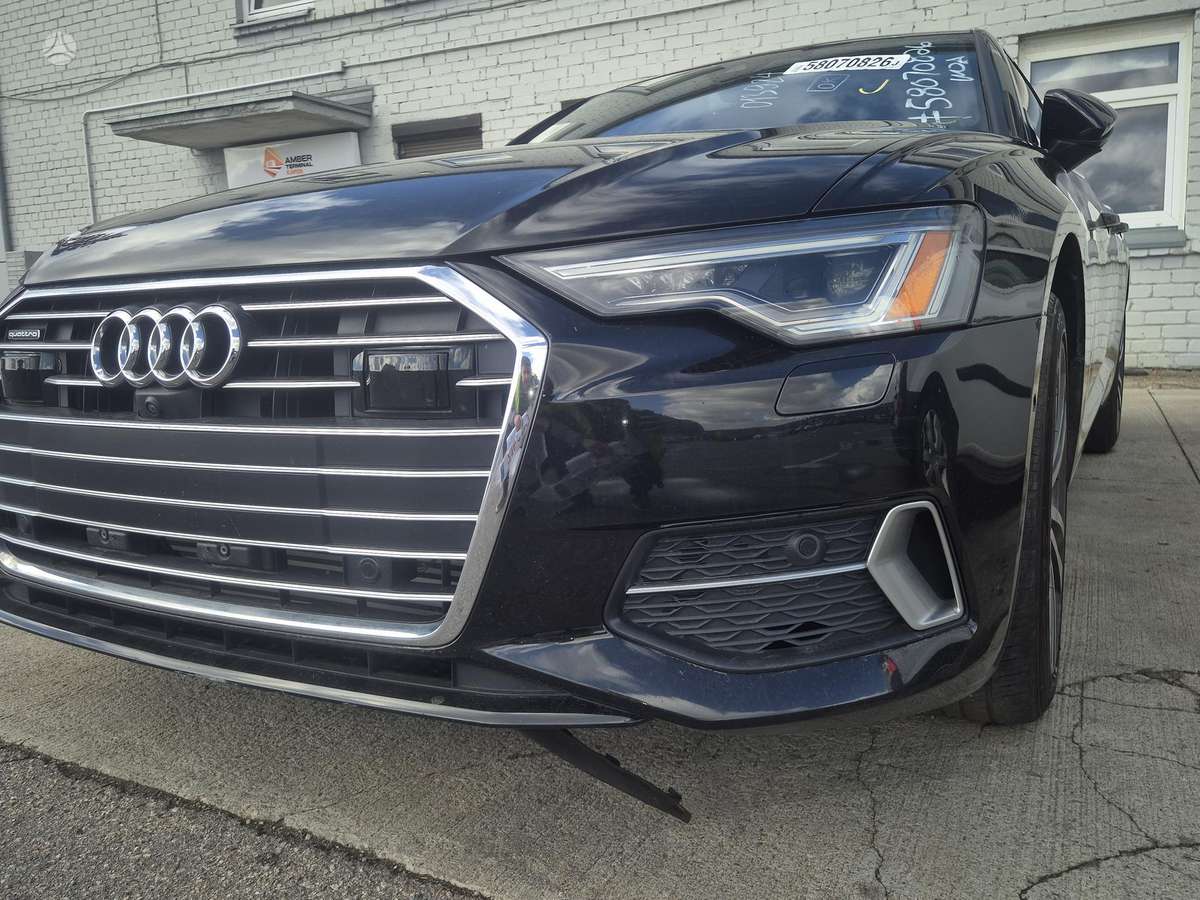 Audi A6, 2.0 l., Седан