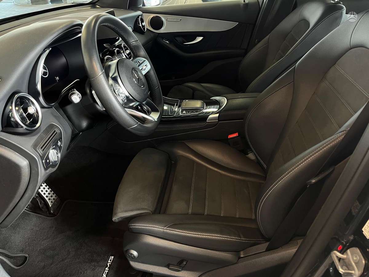 Mercedes-Benz GLC200 - 9