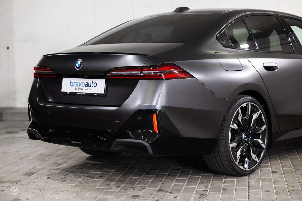 BMW 520 - 11