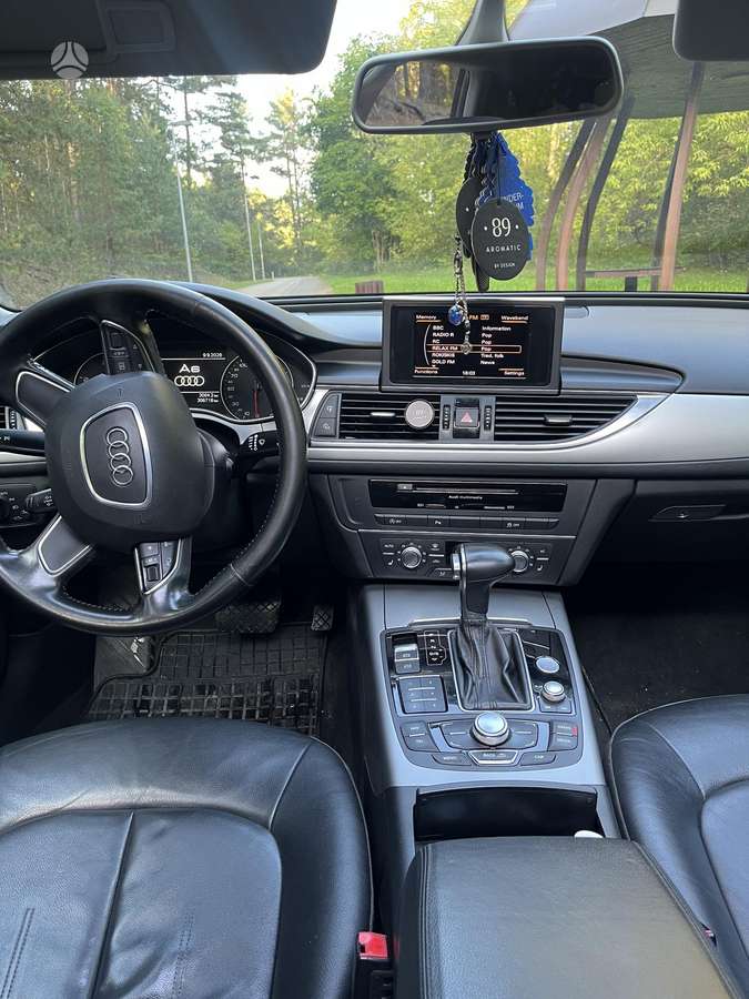 Audi A6 - 8