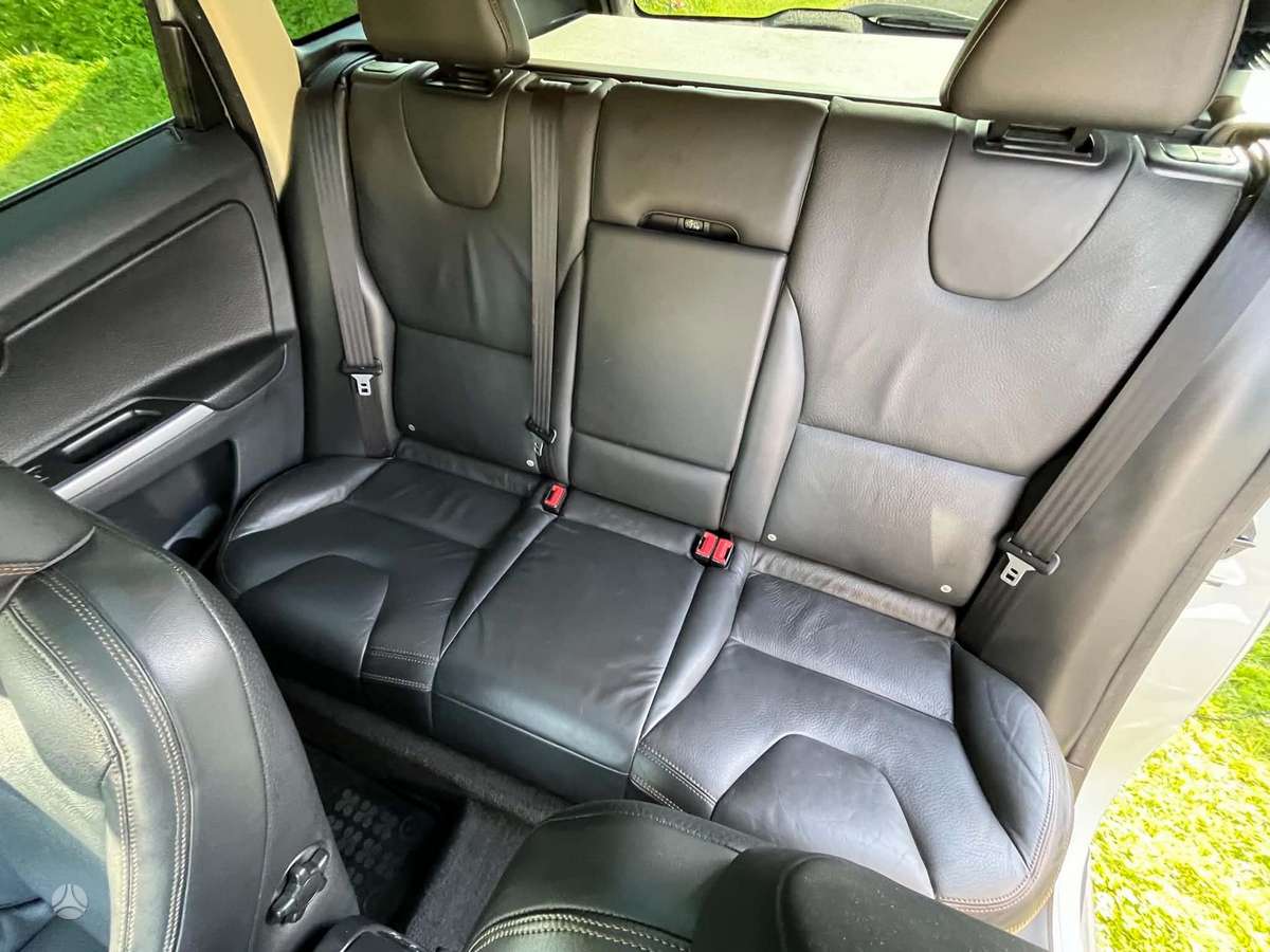 Volvo XC60 - 7