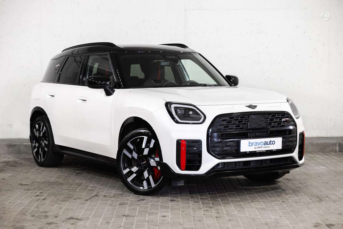 MINI John Cooper Works Countryman - 5