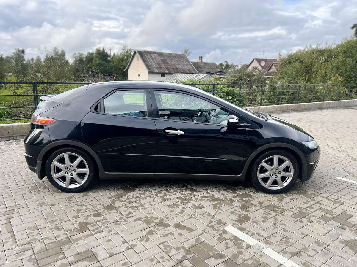 Honda Civic - 5