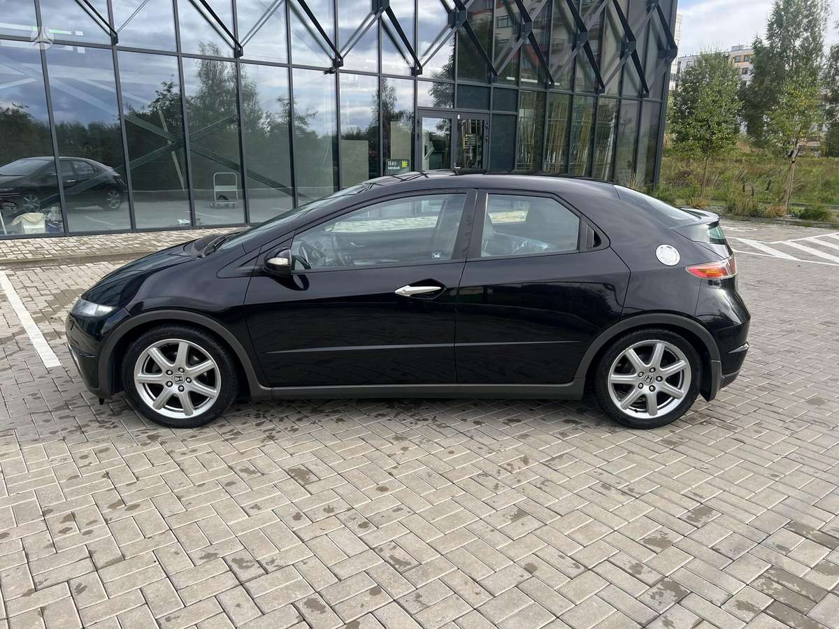 Honda Civic - 9