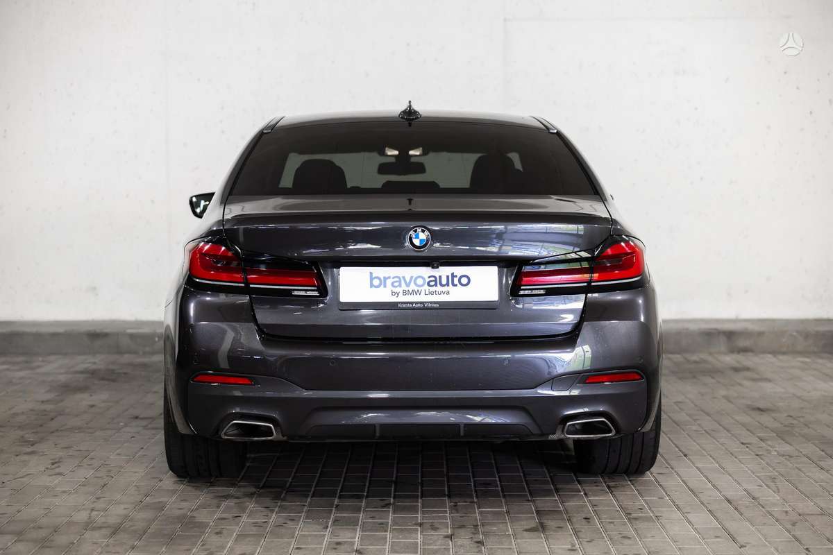 BMW 530 - 11