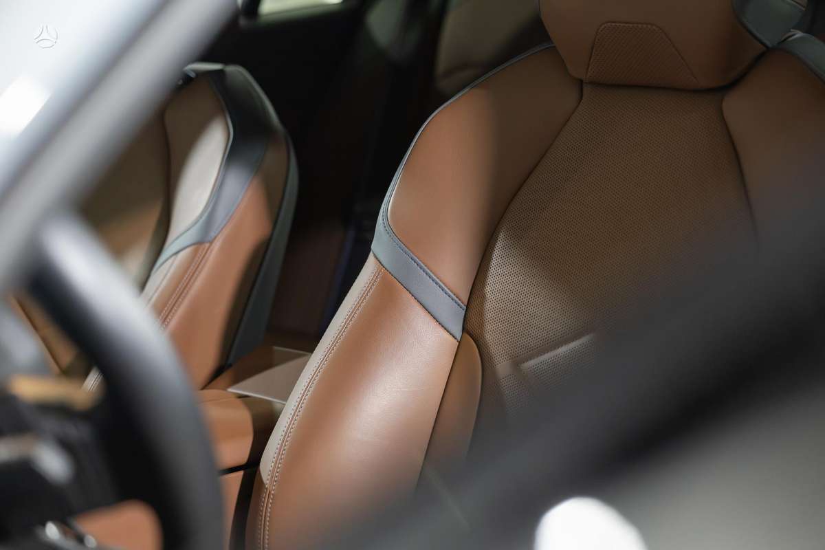 BMW 520, 2.0 l., wagon