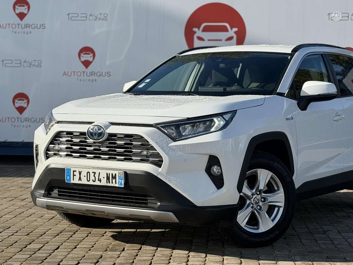 Toyota RAV4 - 8