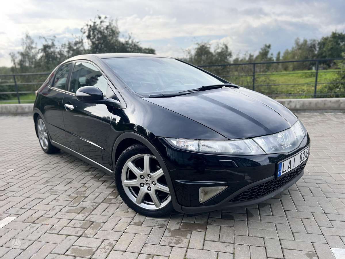 Honda Civic - 1