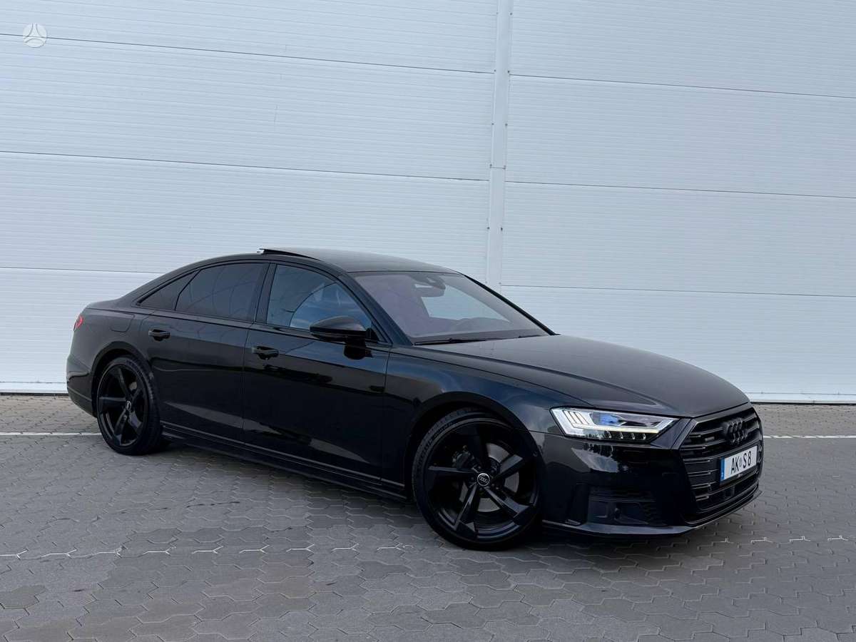 Audi A8 - 3