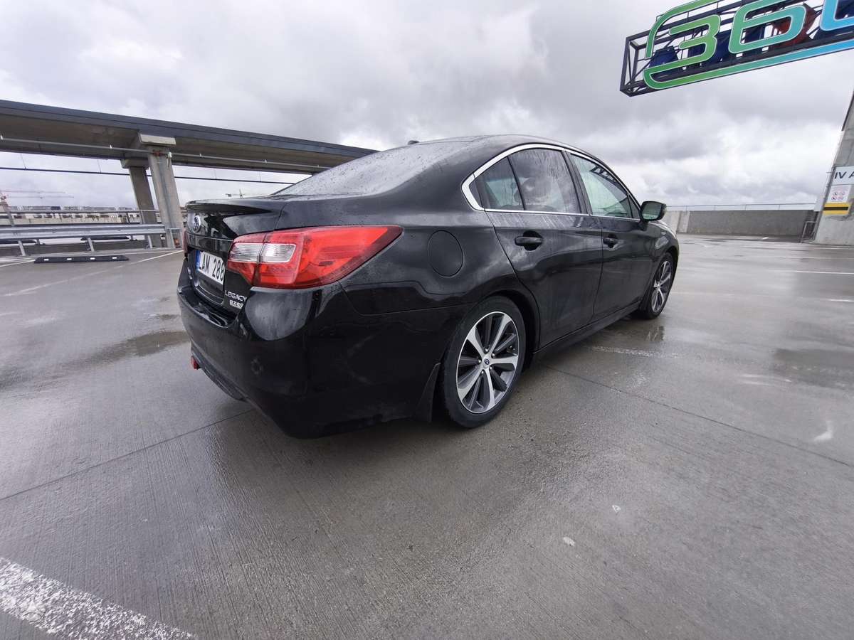 Subaru Legacy - 7