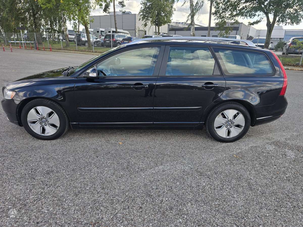 Volvo V50 - 7