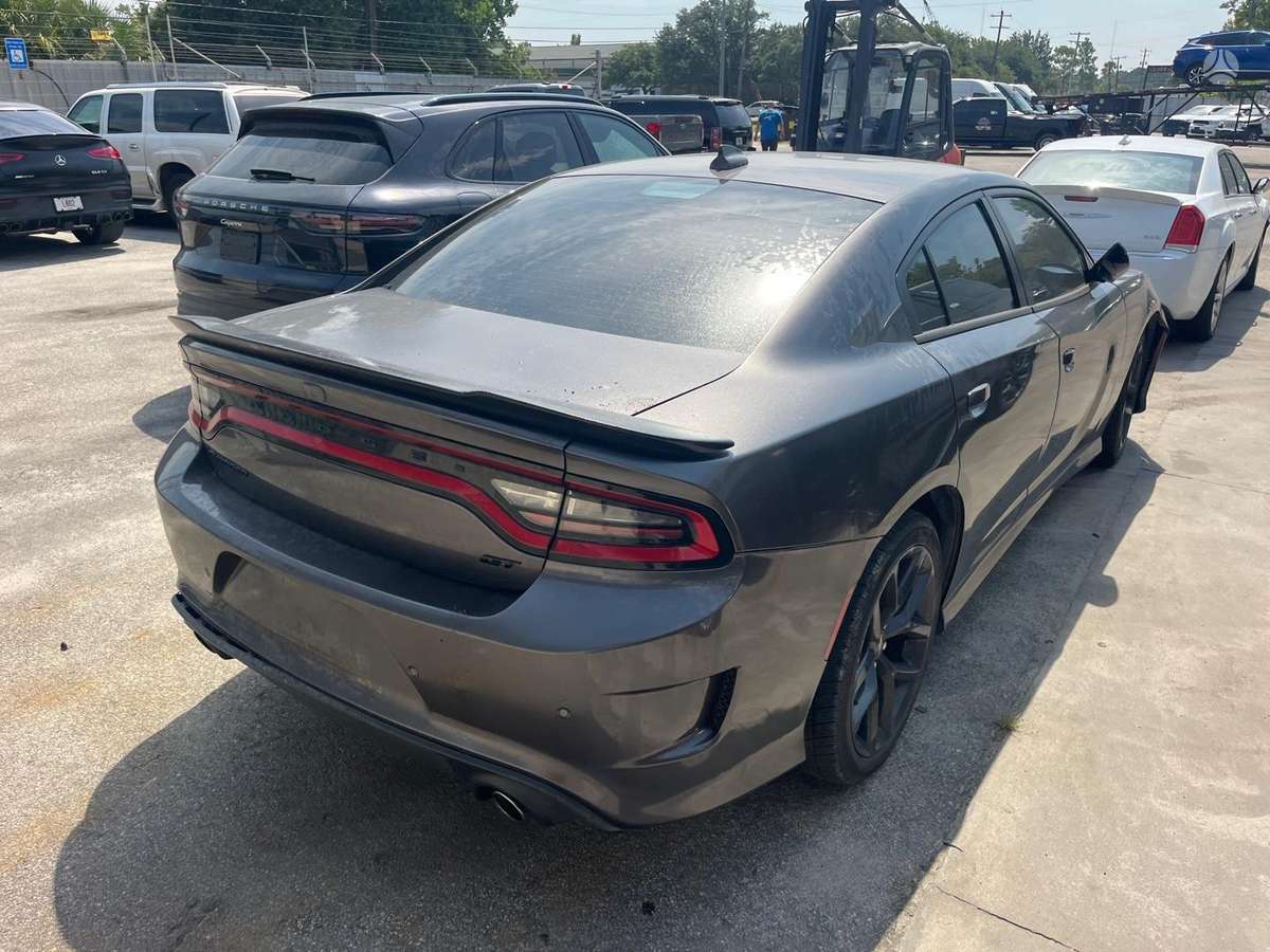 Dodge Charger - 10