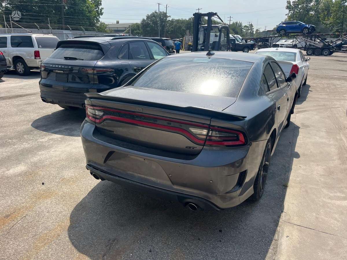 Dodge Charger - 9
