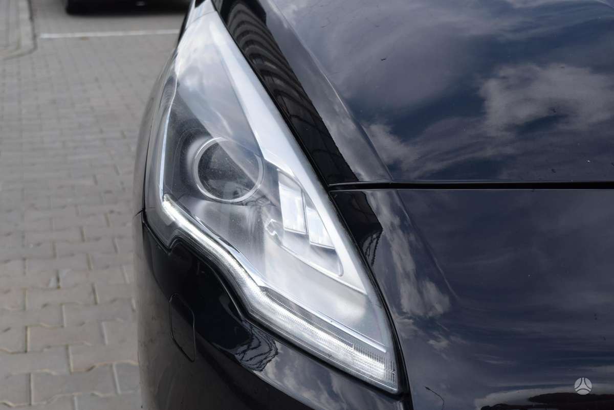 Peugeot 5008 - 4