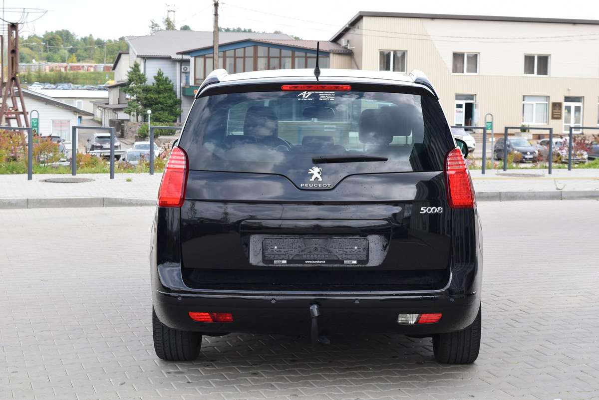Peugeot 5008 - 6