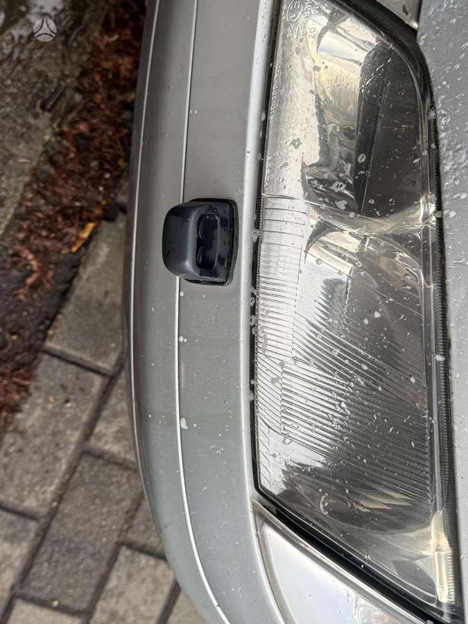 Mazda 626, 2.0 l., Седан