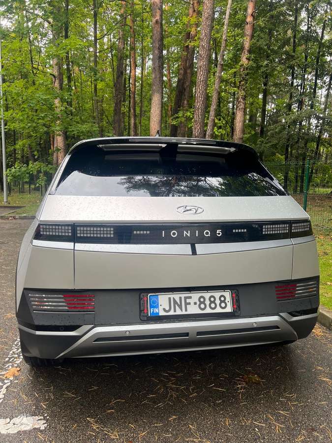Hyundai IONIQ 5 - 6
