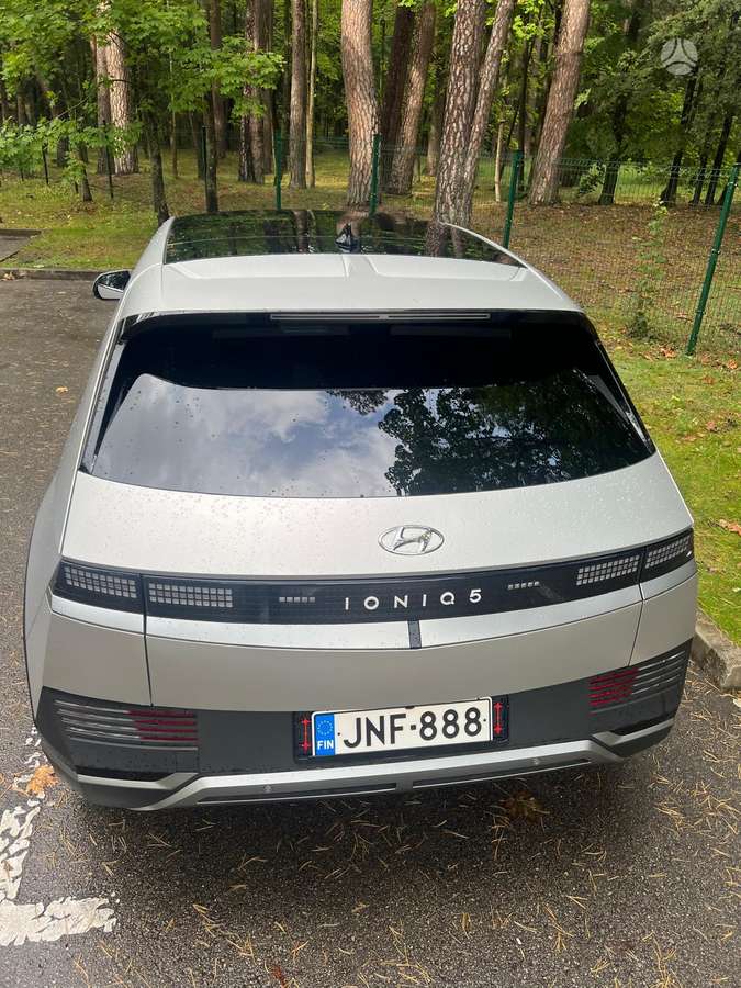 Hyundai IONIQ 5 - 7