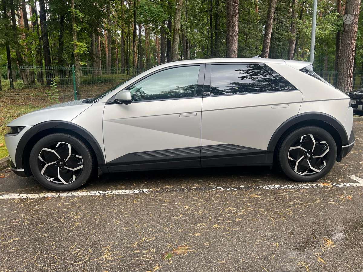 Hyundai IONIQ 5 - 11