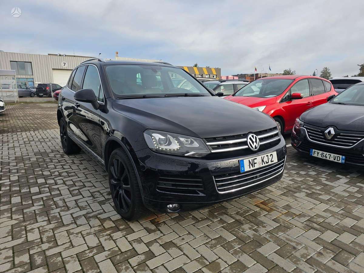 Volkswagen Touareg - 4