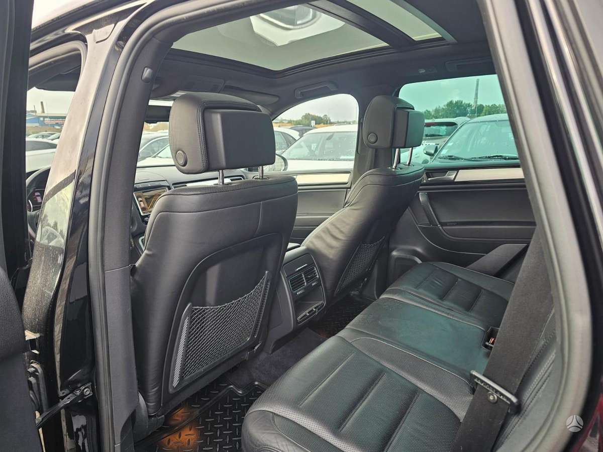 Volkswagen Touareg - 5