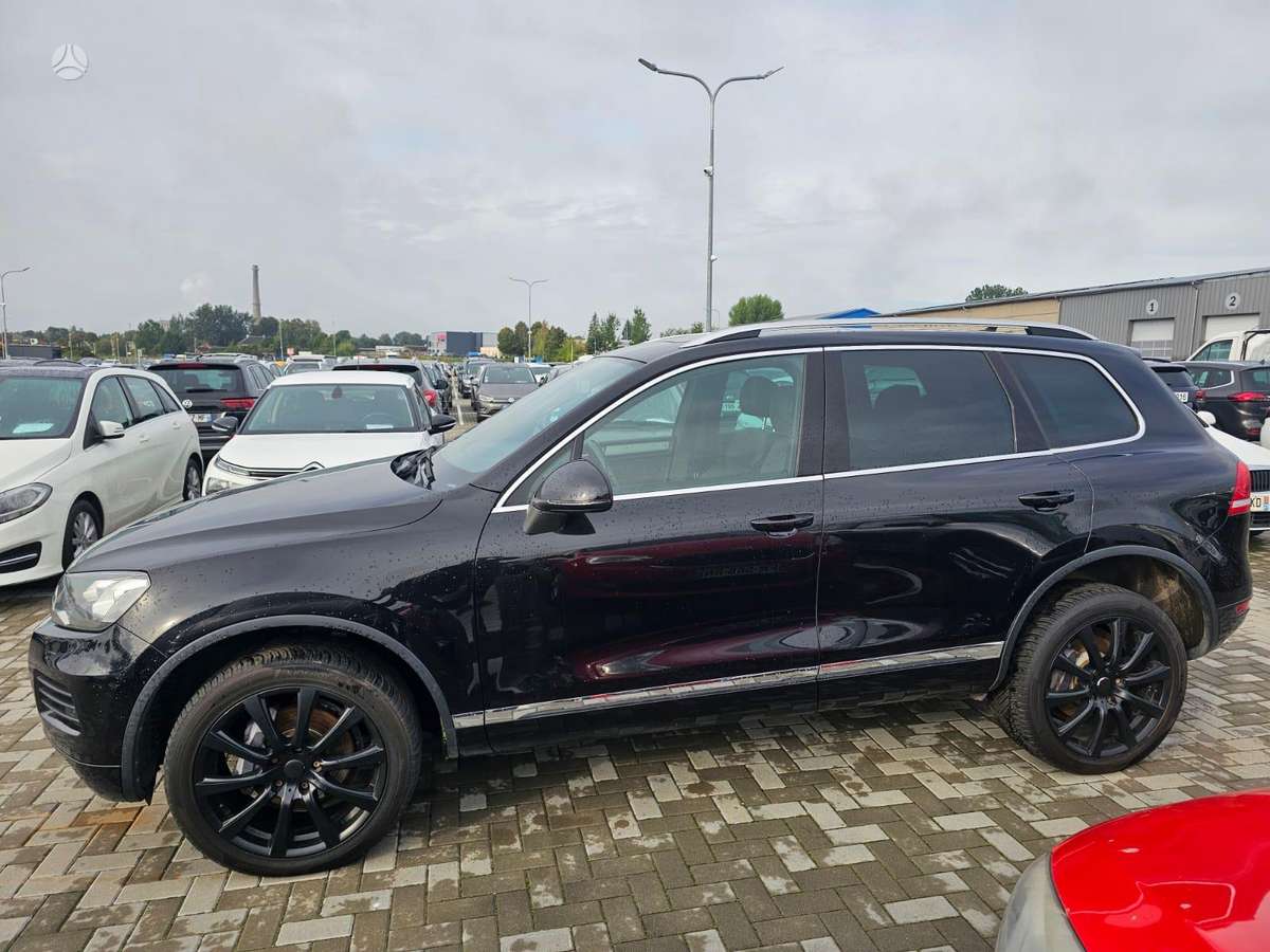 Volkswagen Touareg - 7