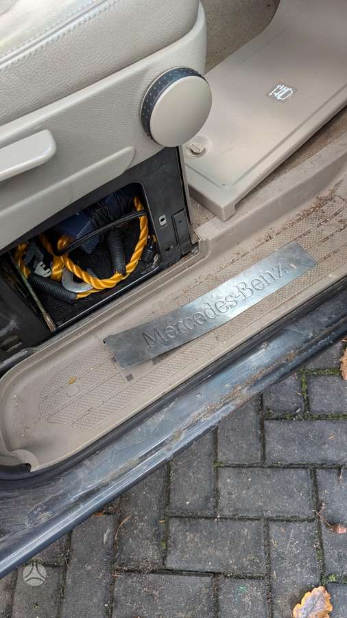 Mercedes-Benz Viano - 9