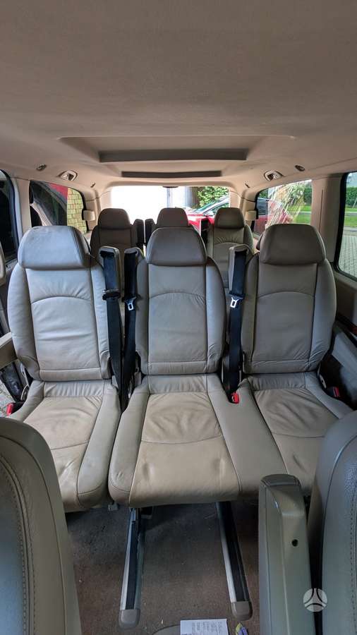 Mercedes-Benz Viano - 10