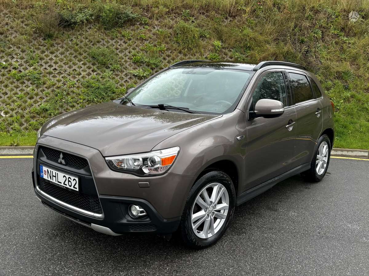 Mitsubishi ASX - 3