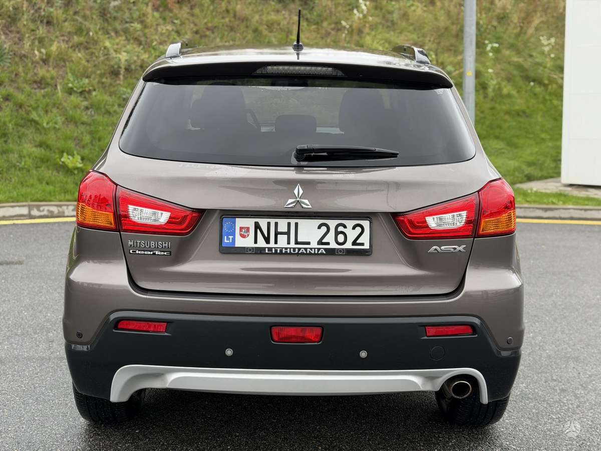Mitsubishi ASX - 6