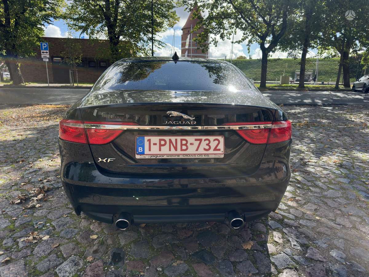 Jaguar XF, 3.0 l., Седан