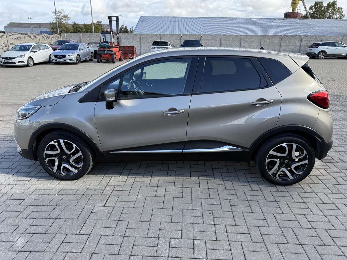 Renault Captur, 1.2 l., Внедорожник / Кроссовер